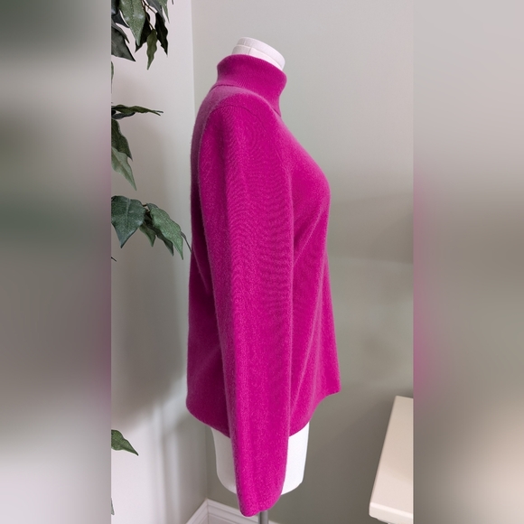 Lord & Taylor Women’s 100% Cashmere Turtleneck Sweater Pink Size XL - Picture 2 of 14